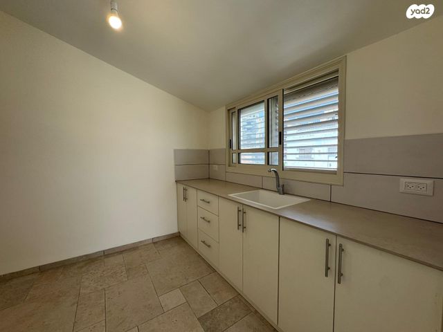 יחידת דיור, מרגנית, קרית ים