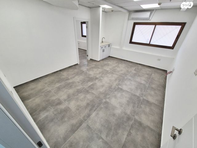 משרדים, אילת 36, חולון