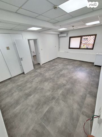 משרדים, אילת 36, חולון