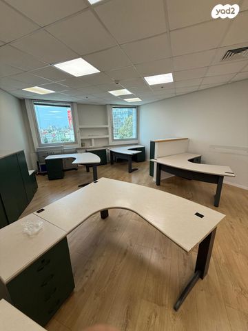 משרדים, רמת גן