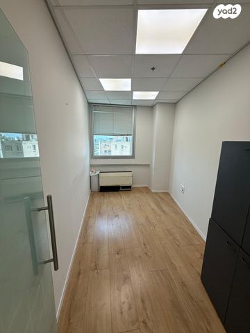 משרדים, רמת גן