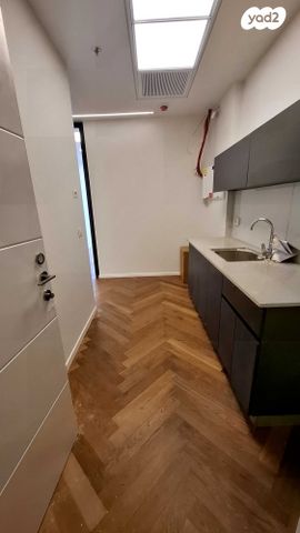 משרדים, דרך זאב ז'בוטינסקי 9, אזור תעשיה צפון, בני ברק