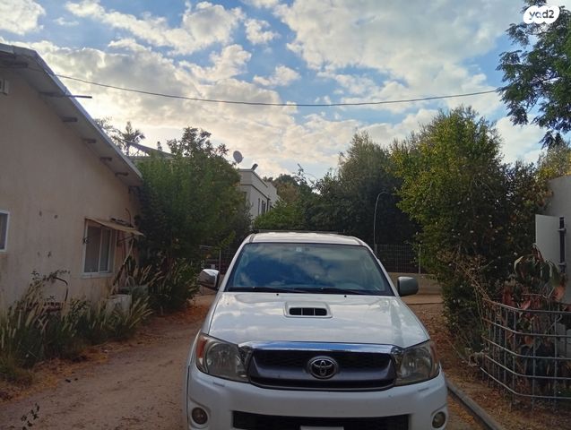 היילקס ויגו 4X4 אוט׳ דאבל קבינה 5 מק 4 דל 3.0 (171 כ״ס)