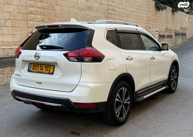 ניסאן אקס טרייל