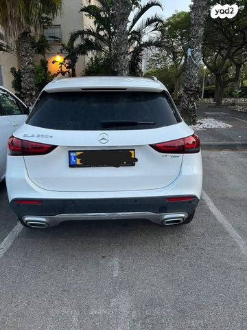 מרצדס-בנץ GLA