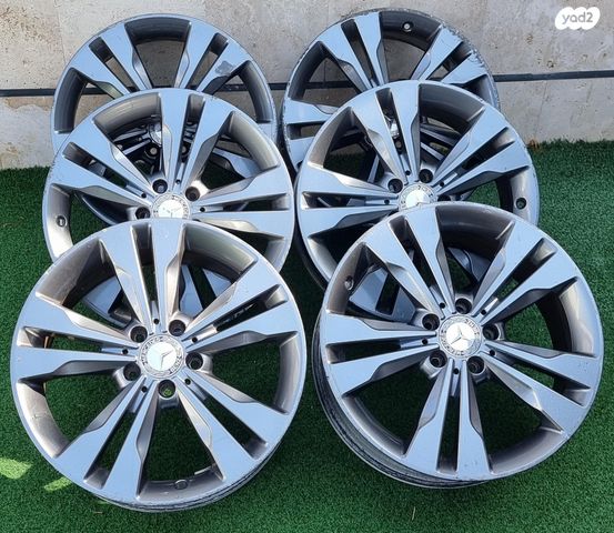 feedItemObj.data.row_1