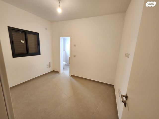 דירת גן, השיטה 3, רסקו א', חולון