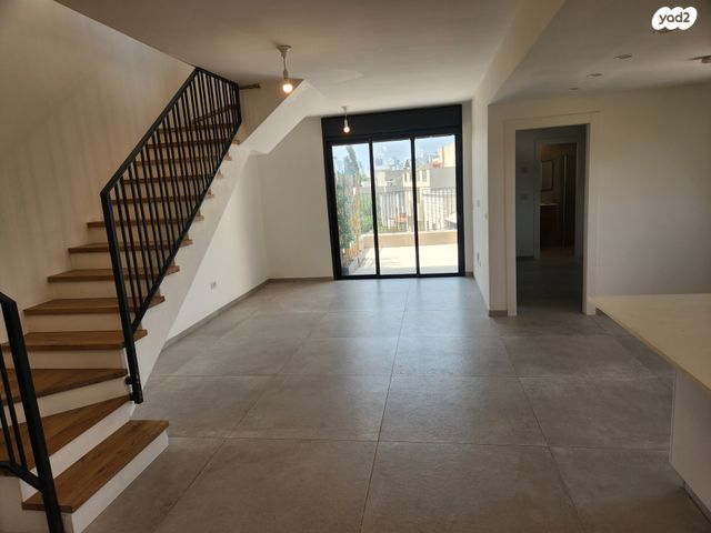 גג/ פנטהאוז, השיטה 3, רסקו א', חולון