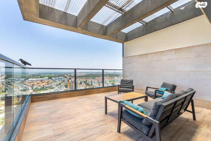 גג/ פנטהאוז, השיקמים 3, נוף ים - מע"ר, אור עקיבא