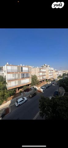 דירה, שפרינצק 21, מרכז, קרית עבודה, חולון