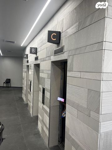 משרדים, דוד רמז 13, מרכז העיר דרום, נתניה