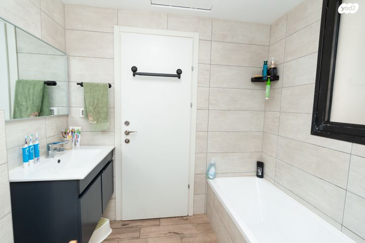 גג/ פנטהאוז, אור ים, אור עקיבא