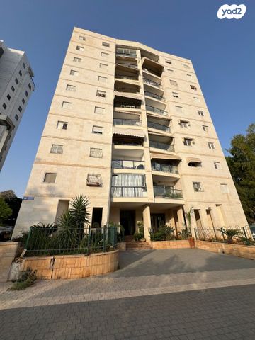 דירה, שדרות ששת הימים 48, נווה אליעזר וכפר שלם מזרח, תל אביב יפו