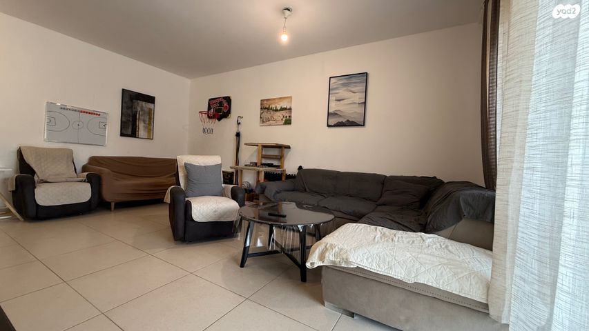 דירה, מצדה, אורנים, מעלות תרשיחא