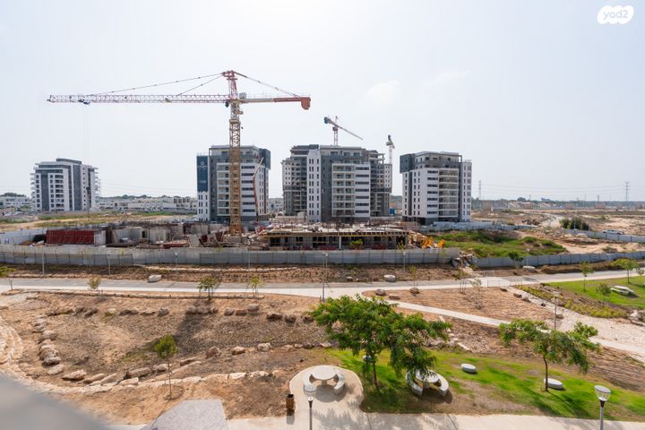 דירה, אור ים, אור עקיבא