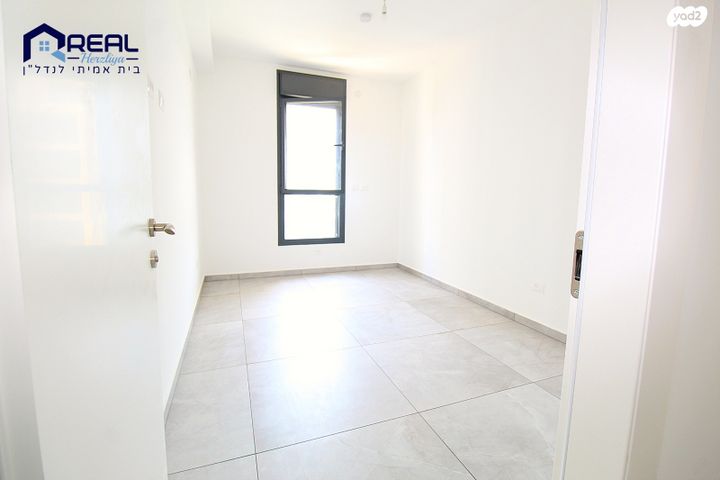 דירה, בר כוכבא, נווה ישראל, הרצליה