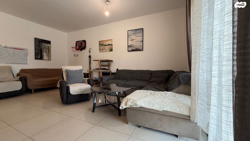 דירה, מצדה, אורנים, מעלות תרשיחא