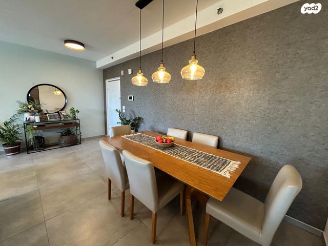 דירה, החלוץ, מורשה, רמת השרון