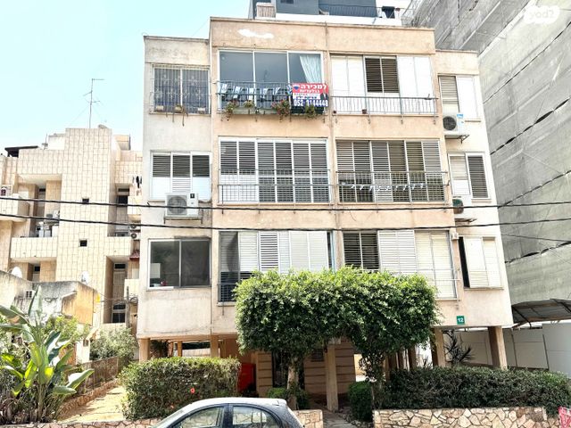 דירה, בר יוחאי 12, נגבה, רמת גן