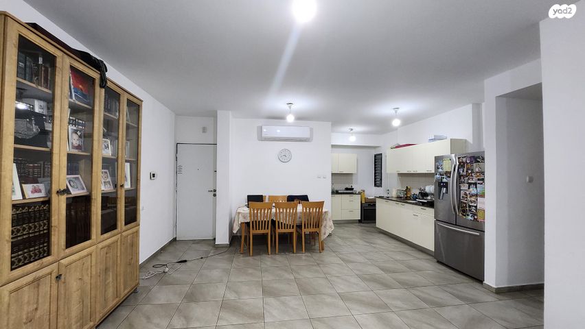 דירה, בעל התניא 7, לוד