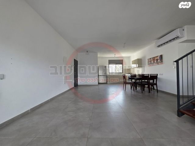 דופלקס, יפה ירקוני, רובע יזרעאל סביוני העמק, עפולה