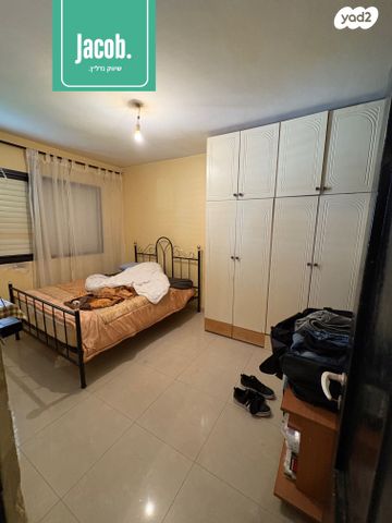 דירת גן, רמב"ם, רמב"ם, טירת כרמל