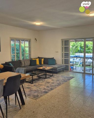 בית פרטי/ קוטג', בנימינה גבעת עדה