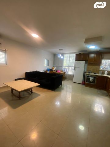 דירה, אחד העם 15, רסקו א', חולון