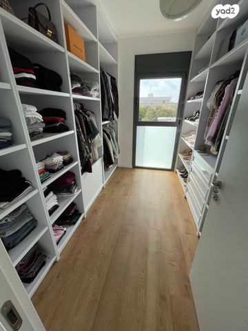 דירה, בר אילן 49, רעננה