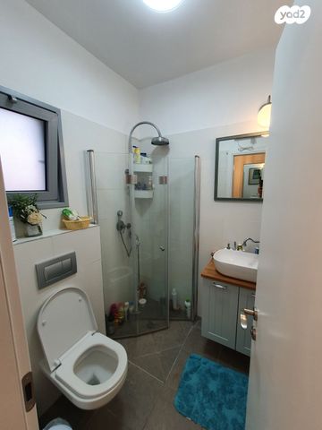 דירה, אפרים שריר 25, גבעת אוסישקין, נהריה