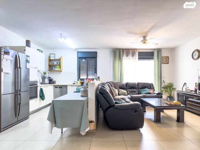 דירה, הערבה 57, אריאל