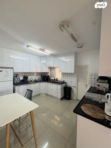 דירה, היבנר, כפר גנים א, פתח תקווה