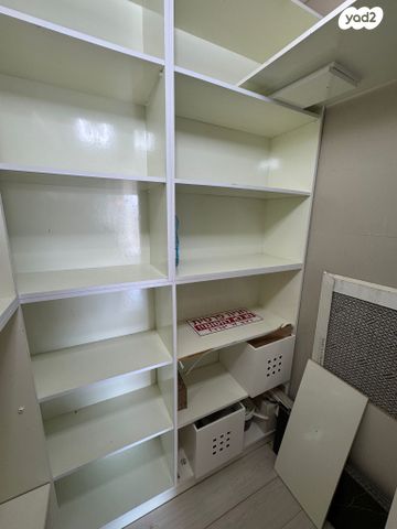 דירה, השר שפירא, בת ים