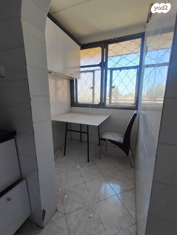 דירה, שלום עליכם, קרית ביאליק