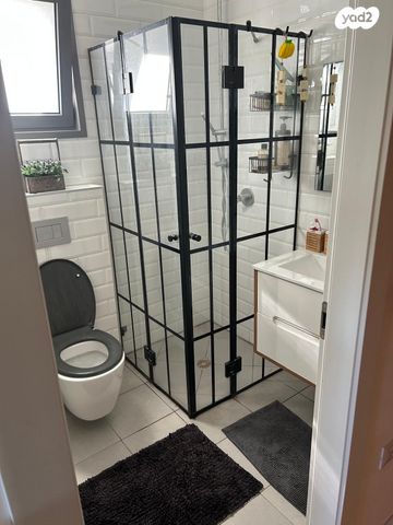 דירה, החלוץ, מורשה, רמת השרון