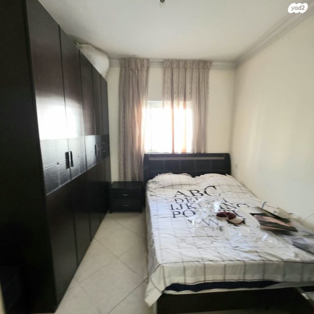 דירה, שער ציון, קרית שרת מערב, חולון