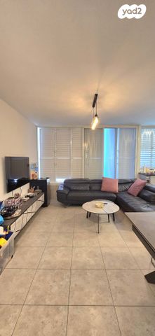 דירה, יוסף ברץ 14, נאות רחל, חולון