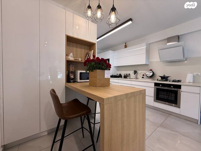 דירה, הציונות, שיכון ותיקים, חולון