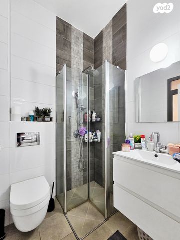 גג/ פנטהאוז, יוסף בורג 24, נווה זאב, נאות אילן, באר שבע