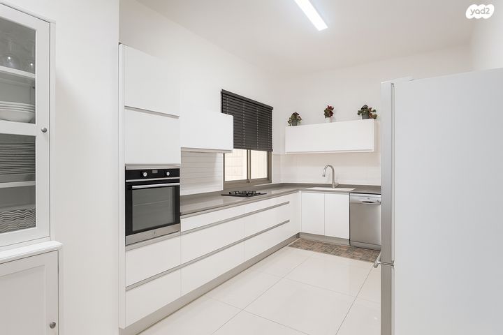 דירה, משה וילנסקי, נווה זמר, רעננה