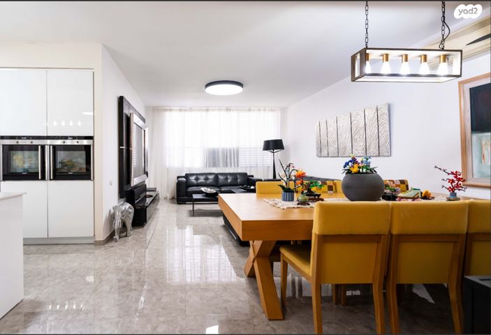 גג/ פנטהאוז, החלמונית, קרית ראשון, ראשון לציון