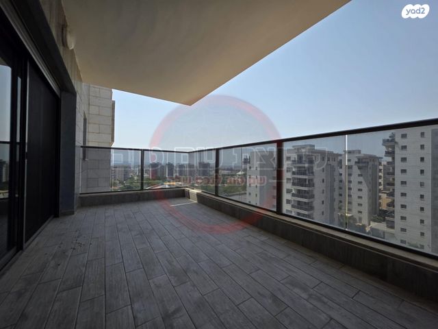 דופלקס, יפה ירקוני, רובע יזרעאל סביוני העמק, עפולה