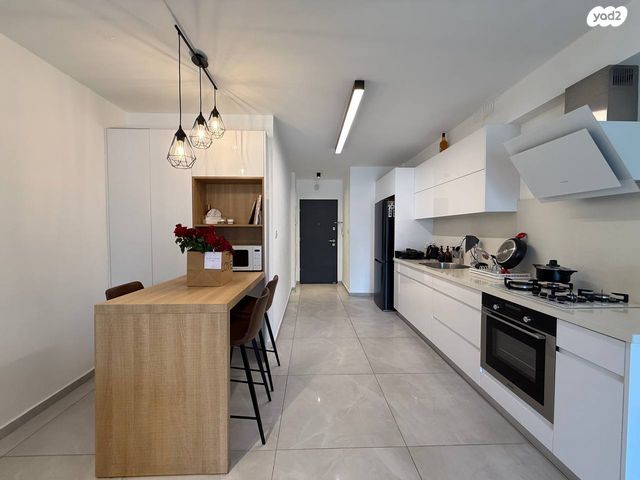 דירה, הציונות, שיכון ותיקים, חולון