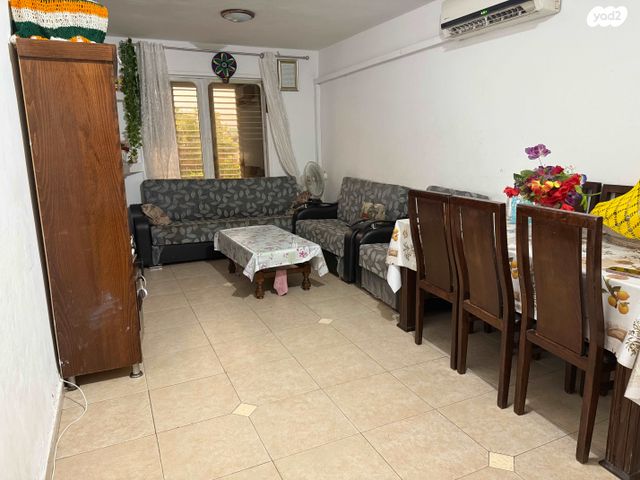 דירה, שדרות בגין 2, כפר יונה