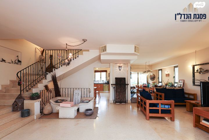 דו משפחתי, שיבולת, הדסים, שוהם