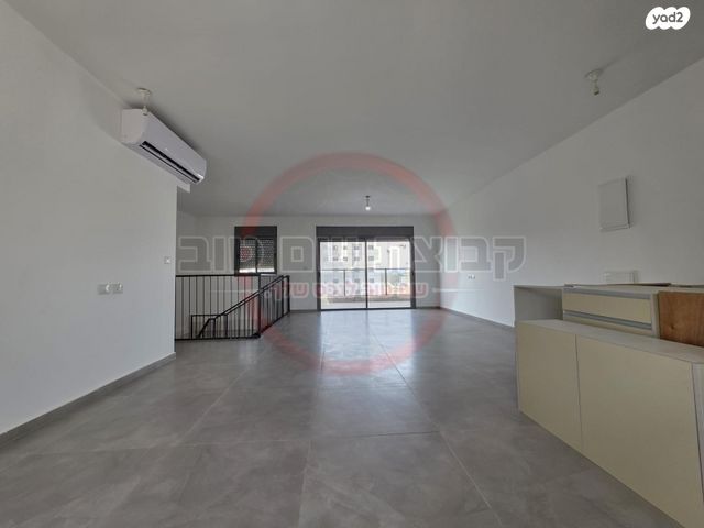 דופלקס, יפה ירקוני, רובע יזרעאל סביוני העמק, עפולה