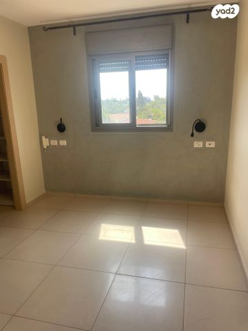 דירה, פרדס חנה כרכור