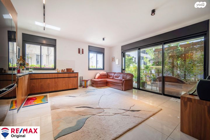 דירה, חרוזים, רמת גן