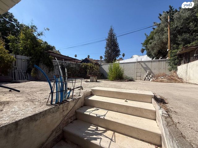 דו משפחתי, סמטת הגפן 8, רמת משה / בית שמש הוותיקה, בית שמש