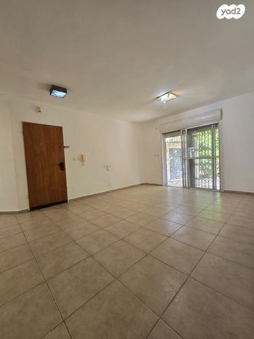 דירת גן, דבורה הנביאה, הנביאים, מודיעין מכבים רעות